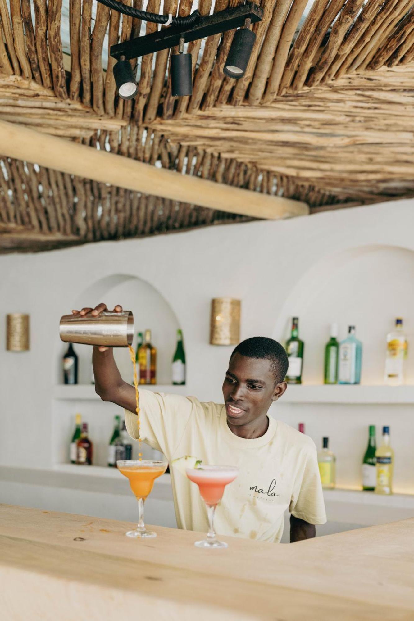 Mala Boutique Hotel Bwejuu Exteriör bild