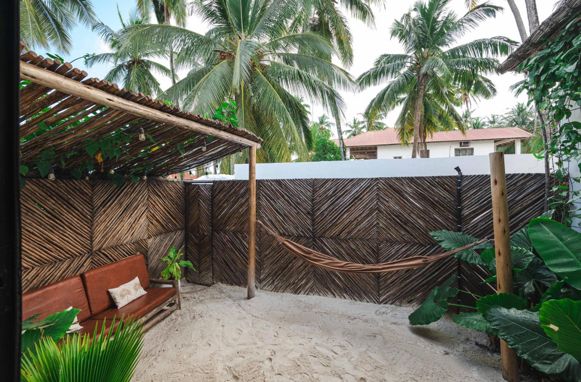 Mala Boutique Hotel Bwejuu Exteriör bild