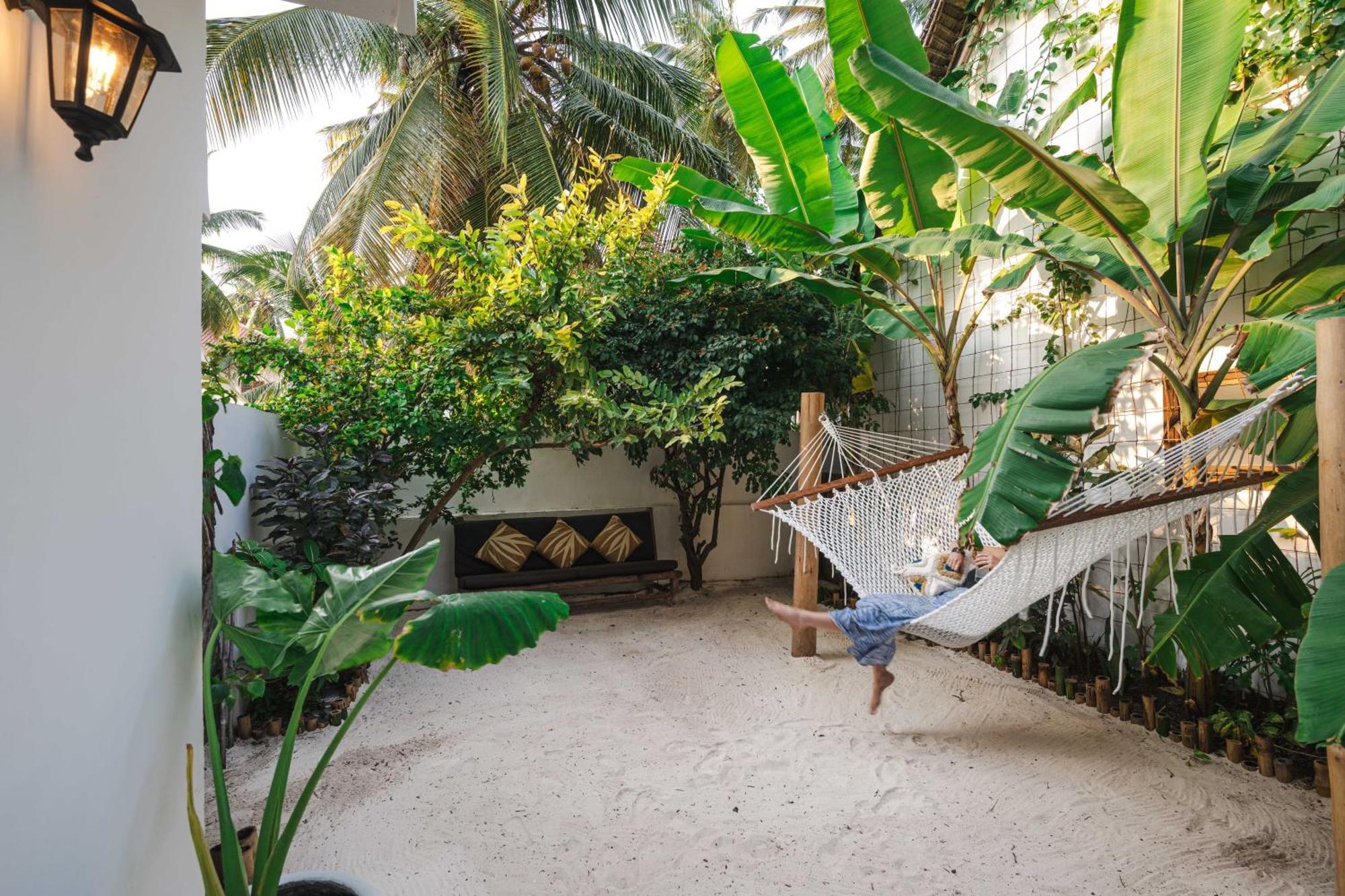 Mala Boutique Hotel Bwejuu Exteriör bild